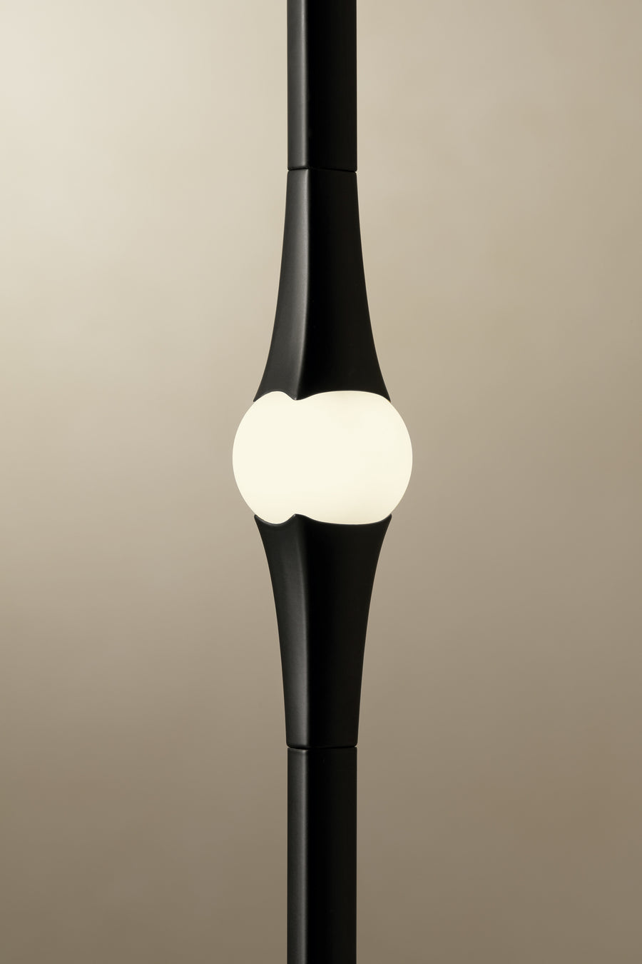 Contemporary lighting fixture