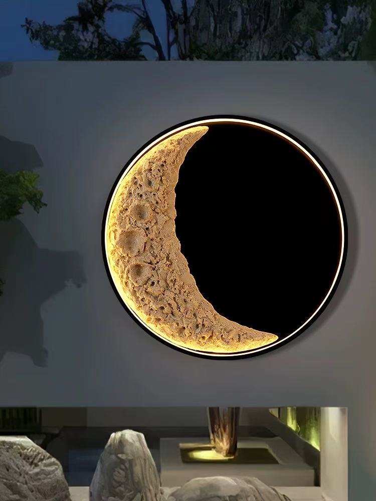 Outdoor Crescent Creative Waterproof Wall Light