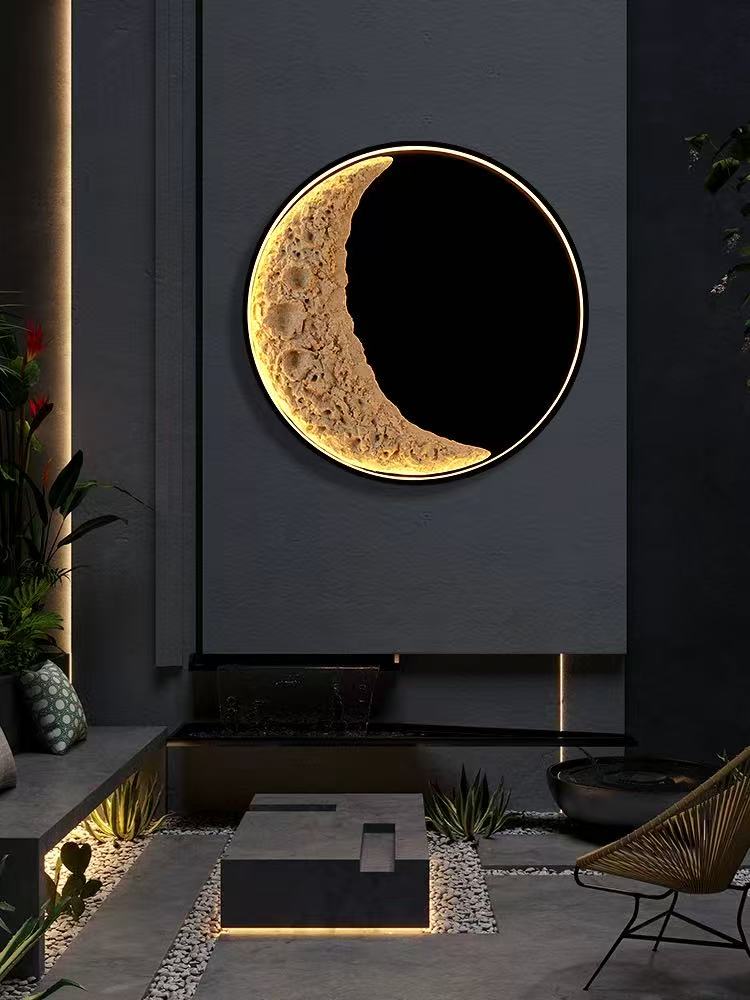 Outdoor Crescent Creative Waterproof Wall Light