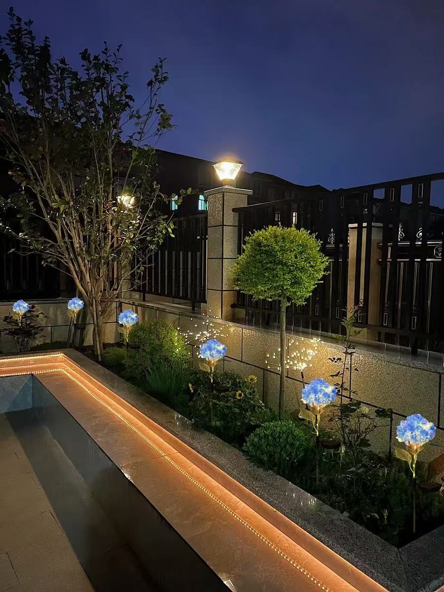 Solar Outdoor Garden Lights