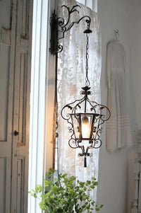 Thumbnail for chandelier light
